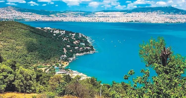 Bir tablodan fırlamışçasına gerçek bir tablonun içindeymişçesine hayal... Büyükada