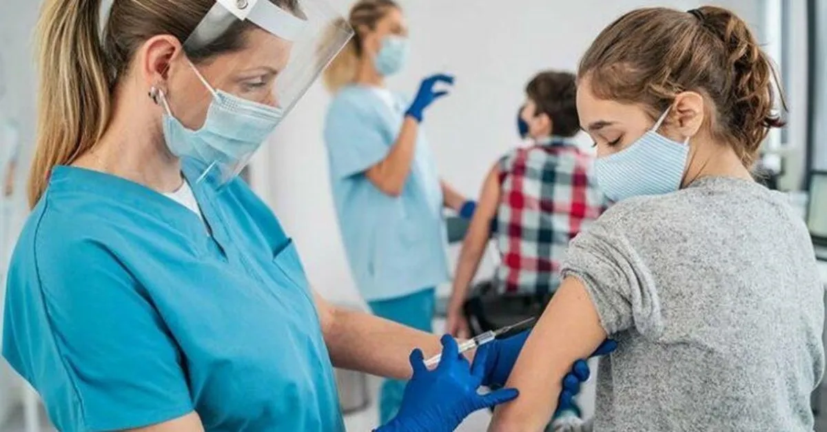 12 Yas Ustu Ne Zaman Asi Olacak 12 Yasa Asi Sirasi Geldi Mi 15 Ve 12 Yas Ustu Asi Olabiliyor Mu Asi Okula Gidenlere Zorunlu Mu Olacak 12 Yas Ustu Asi Randevusu