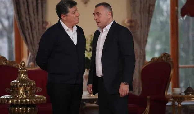 Eşkıya Dünyaya Hükümdar Olmaz 54. son bölüm full (tek parça) izle!