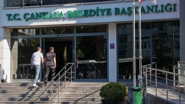 son-dakika-eyupsultan-belediye-baskan-yardimcisi-hasan-karabulut-tutuklandi-1784911515229.jpeg SON DAKİKA | Eyüpsultan Belediye Başkan Yardımcısı Hasan Karabulut tutuklandı