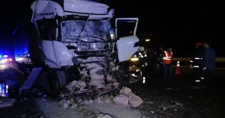 Haliç Köprüsü’nde art arda 2 trafik kazası: 4 yaralı