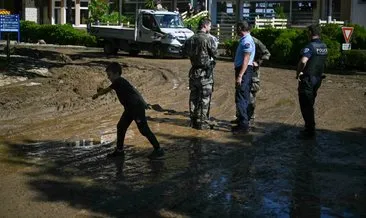 Fransa’da sel can aldı