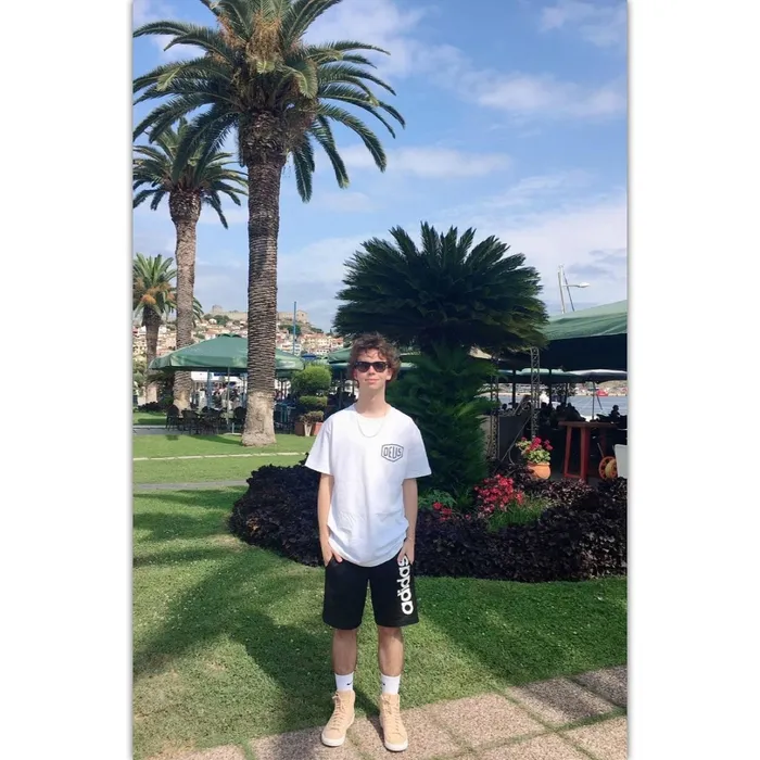 Poyraz Karayel’in Sinan’ıydı! Değişimiyle şoke etti: O kadar büyümüş ki gören tanıyamıyor...