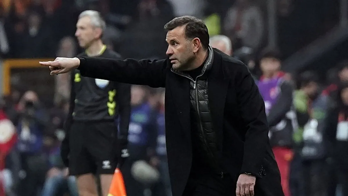 Okan Buruk’tan karar! Fenerbahçe maçının kadrosunda yok… Okan Buruk’tan karar! Fenerbahçe maçının kadrosunda yok…