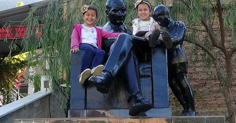 Konak Belediyesi’nden Demirciköy’e Atatürk heykeli