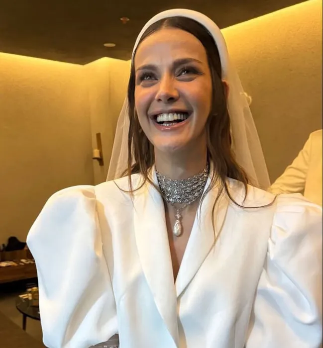 3 aylık hamile! İrem Helvacıoğlu ve Ural Kaspar’dan müjdeli haber geldi!