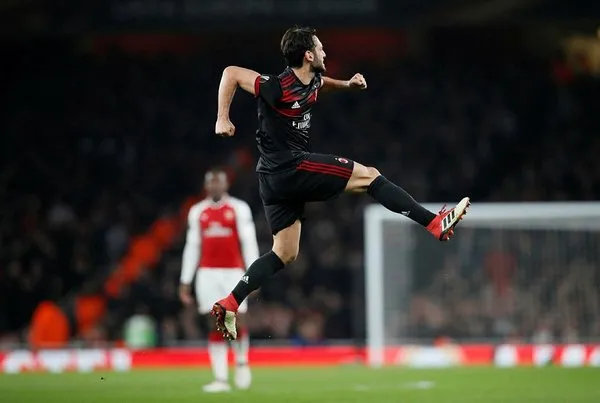 Hakan Çalhanoğlu'ndan muhteşem gol