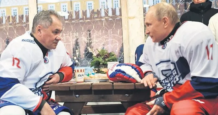 Kızıl Meydan’da Putin şov