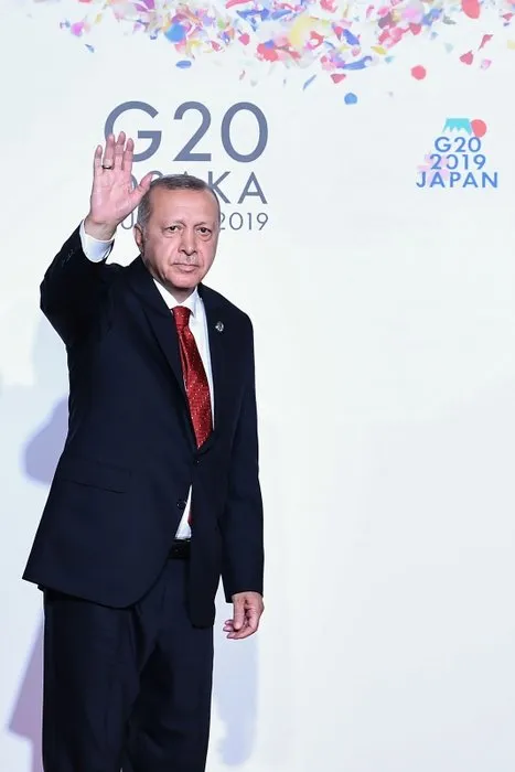 Başkan Erdoğan'ın da katıldığı G-20 aile fotoğrafı ile başladı