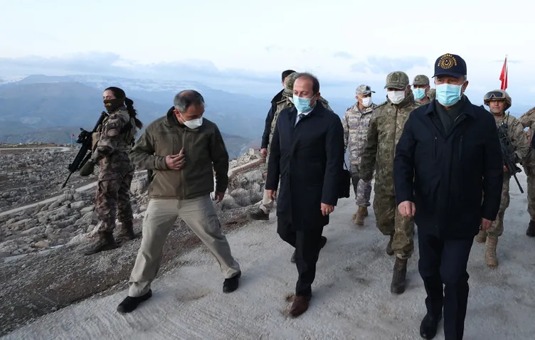 SON DAKİKA! 1995 rakımlı zirvede kritik toplantı! Sınır ötesi birlikler de katıldı...