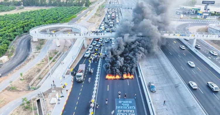 Tel Aviv’de katil Netanyahu’ya isyan