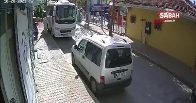 Bağcılar’da park halindeki aracın çalınması kamerada | Video