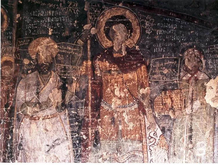 Kilisede ilk Türk Müslüman freskosu