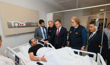 Vali Akbıyık, depremden etkilenenleri hastanede ziyaret etti #mugla