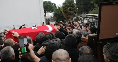 Ozan Arif’in cenazesi evine getirilip, helallik alındı