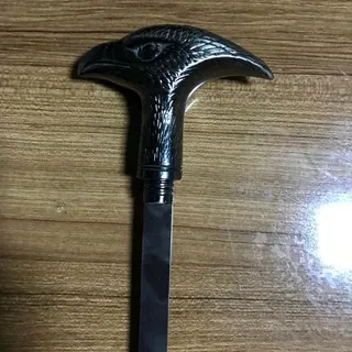 Baston bıçak polisi bile şok etti