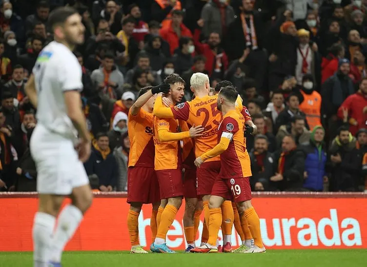 Son dakika: Galatasaray-Trabzonspor derbisi öncesi Burak Elmas’tan flaş karar! Liderde 7 eksik...