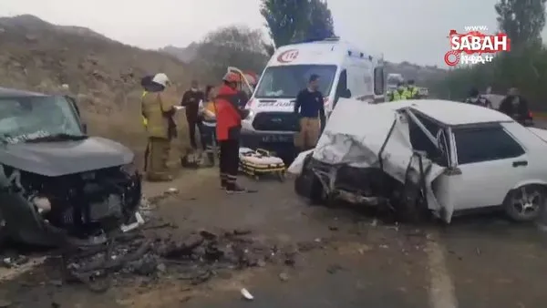 iki arac kafa kafaya carpisti 2 olu 4 yarali video videosunu izle son dakika haberleri