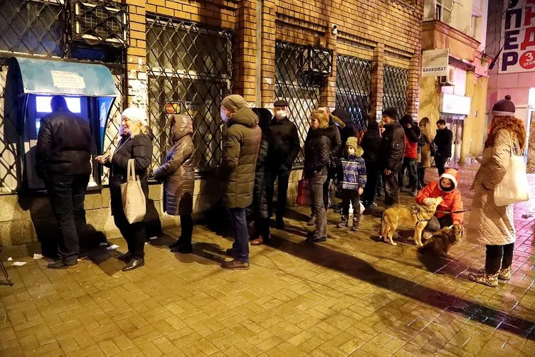 SON DAKİKA: Rusya Ukrayna krizinde ortalık karıştı! Ukrayna askeri öldürüldü, art arda patlamalar! ABD: Savaş başlıyor..