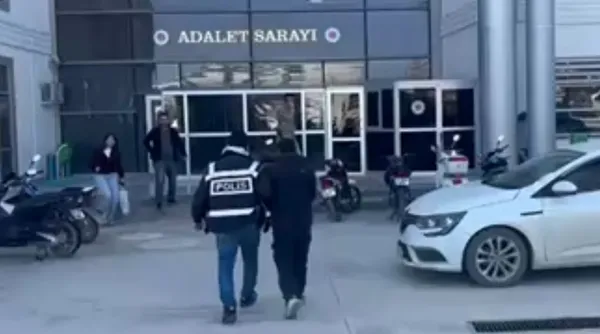 aranan-3-sahis-duzenlenen-operasyonla-yakalandi-1772568589737.jpg