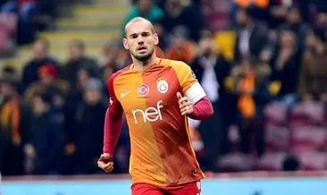 Sneijder giderse 10 numara ve kaptanlık...