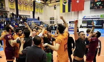 Efeler Voleybol Ligi’nde son yarı finalist Galatasaray!