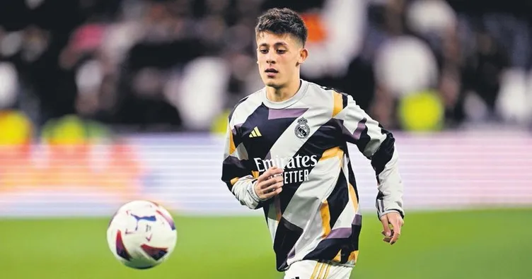 Köpek balıklarının içinde!