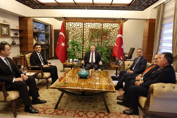 isanguliyev-turkiye-ve-turkmenistan-stratejik-bir-ulkedir-1730455342756.jpg