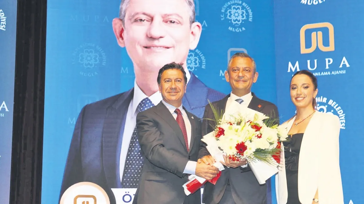 CHP'de vakıf tartışması: Tansu Özcan kimdir sorusu gündemde.