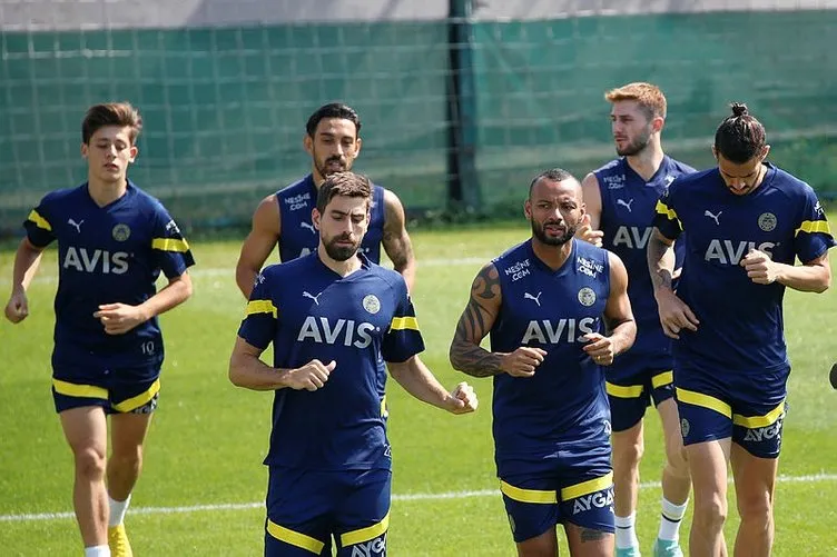 Son dakika Fenerbahçe haberleri: Jorge Jesus’un sürpriz golcü planı! Yıldız oyuncu için hamle yapılacak...