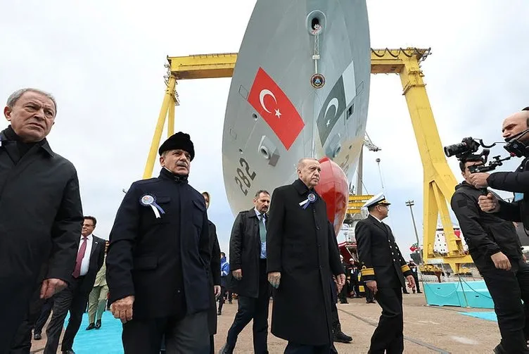 3. MİLGEM denize indi! Törene Başkan Erdoğan ve Pakistan Başbakanı Şahbaz Şerif de katıldı