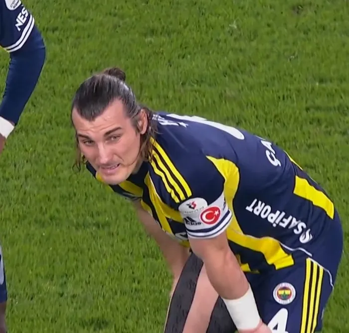 fenerbahce-firsat-tepti-kanarya-evinde-kasimpasa-ile-yenisemedi-1771872691700.jpg