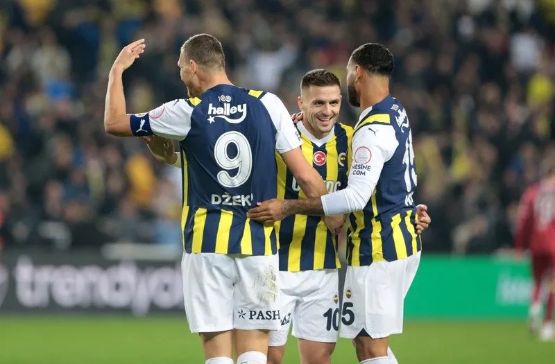 Fenerbahçe’s Last Minute News: Transfer Update and Championship Hopes