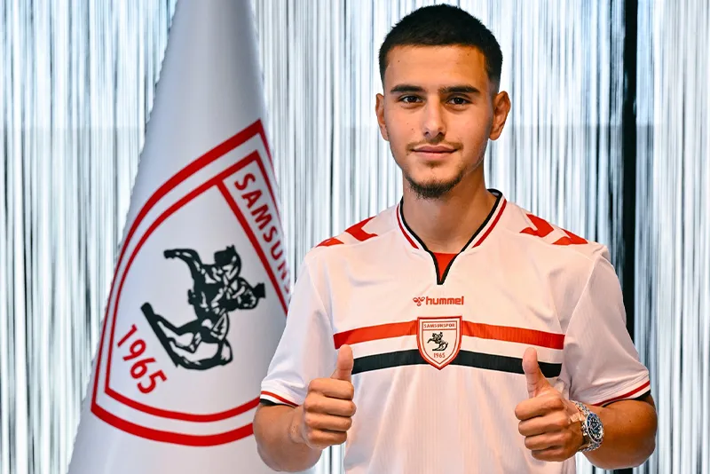 Süper Lig'de transfer rüzgarı! İşte resmen açıklanan tüm imzalar (2026-2027)