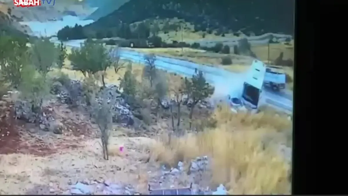 Gaziantep’te feci kaza! 5 ölü | Video