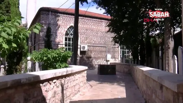 İstanbul'da tarihi camilere klima darbesi... | Video