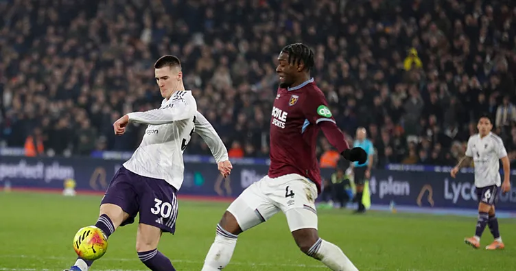 Manchester United’ın galibiyet serisini West Ham bitirdi!