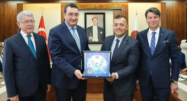 bakirkoy-adliyesinde-yeni-bassavcilara-veda-toreni-1720010754707.jpg