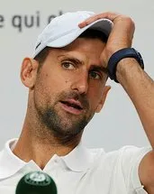 Son şampiyon Djokovic, sakatlığı yüzünden Fransa Açık’tan çekildi