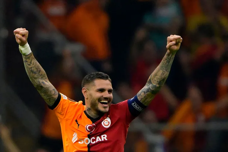 SON DAKİKA HABERLERİ: Galatasaray-PAOK maçının hakemine olay sözler! O pozisyon tartışma yaratmıştı: Üç maymunu oynuyorlar