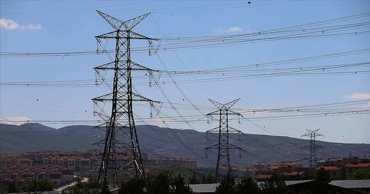 Bakan Dönmez: Elektrik tüketimi salgın öncesi dönemi geçti