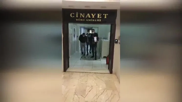 Ev arkadaşını öldürdü ardından 112’yi arayarak itiraf etti
