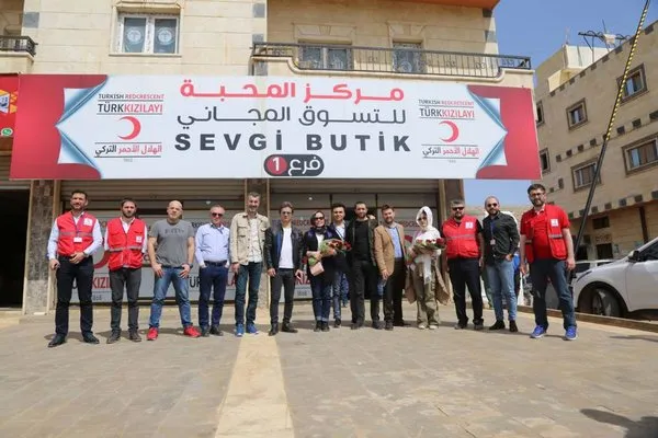 Afrin’e giden ünlü radyocu ‘Afrikalı Ali’ izlenimlerini GÜNAYDIN için yazdı