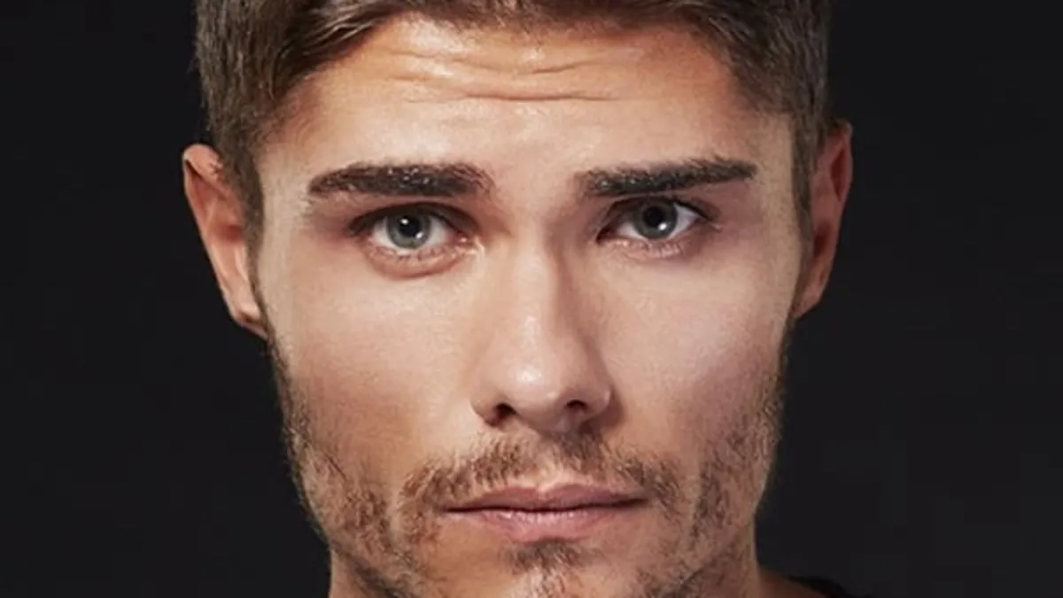 Ünlülere uyuşturucu soruşturması! Barış Murat Yağcı havalimanında gözaltına alındı Ünlülere uyuşturucu soruşturması! Barış Murat Yağcı havalimanında gözaltına alındı