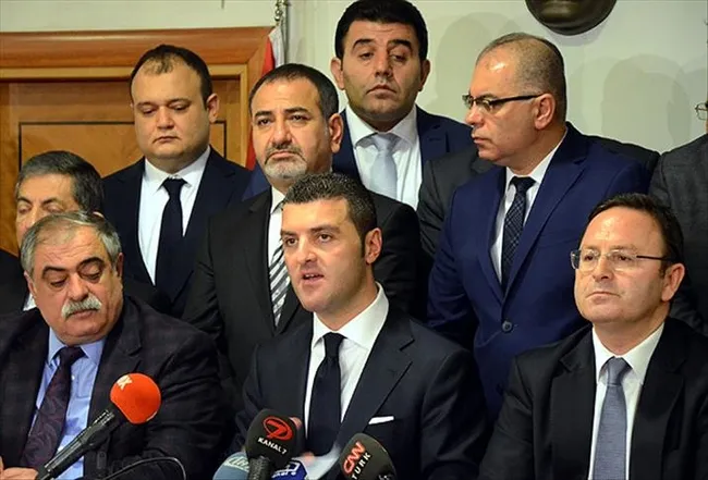 atasehir-maltepe-sariyer-ve-sisli-belediyelerine-teror-iddianamesi-dhkpcye-finans-sagladilar-1745836312756.jpg Ataşehir, Maltepe, Sarıyer ve Şişli belediyelerine terör iddianamesi: İKOM üzerinden DHKP-C'ye yardım...