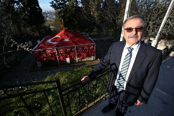 Bayraklı Baba Türbesi etkileyici hikayesiyle ilgi görüyor