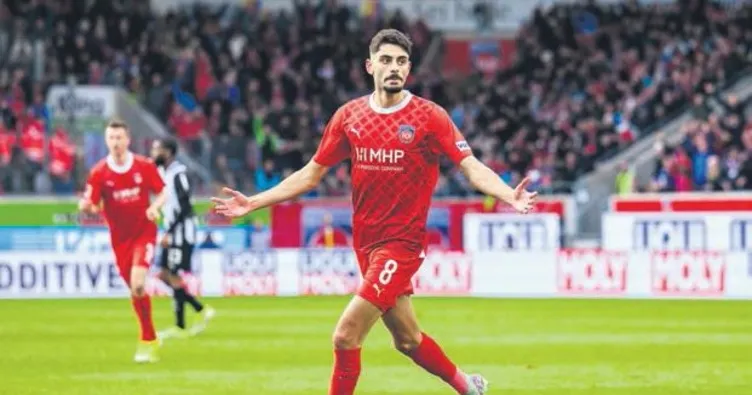 Eren Dinkçi’yi Freiburg kaptı