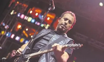 Şarkıları Neslican Tay için söyledi