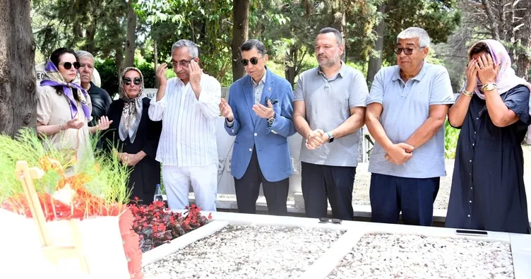 Kemal Sunal ölümünün 23. yılında anıldı