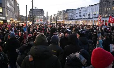 Almanya’da 50 binden fazla kişi, aşırı sağcıları protesto etti